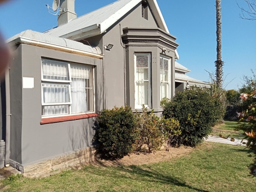 6 Bedroom Property for Sale in Fort Hill Eastern Cape